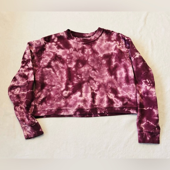 Royce Brand Tops - Royce Women's Pink Tie-Dye Long Sleeve Sweatshirts Crop Top Size Medium NWOT